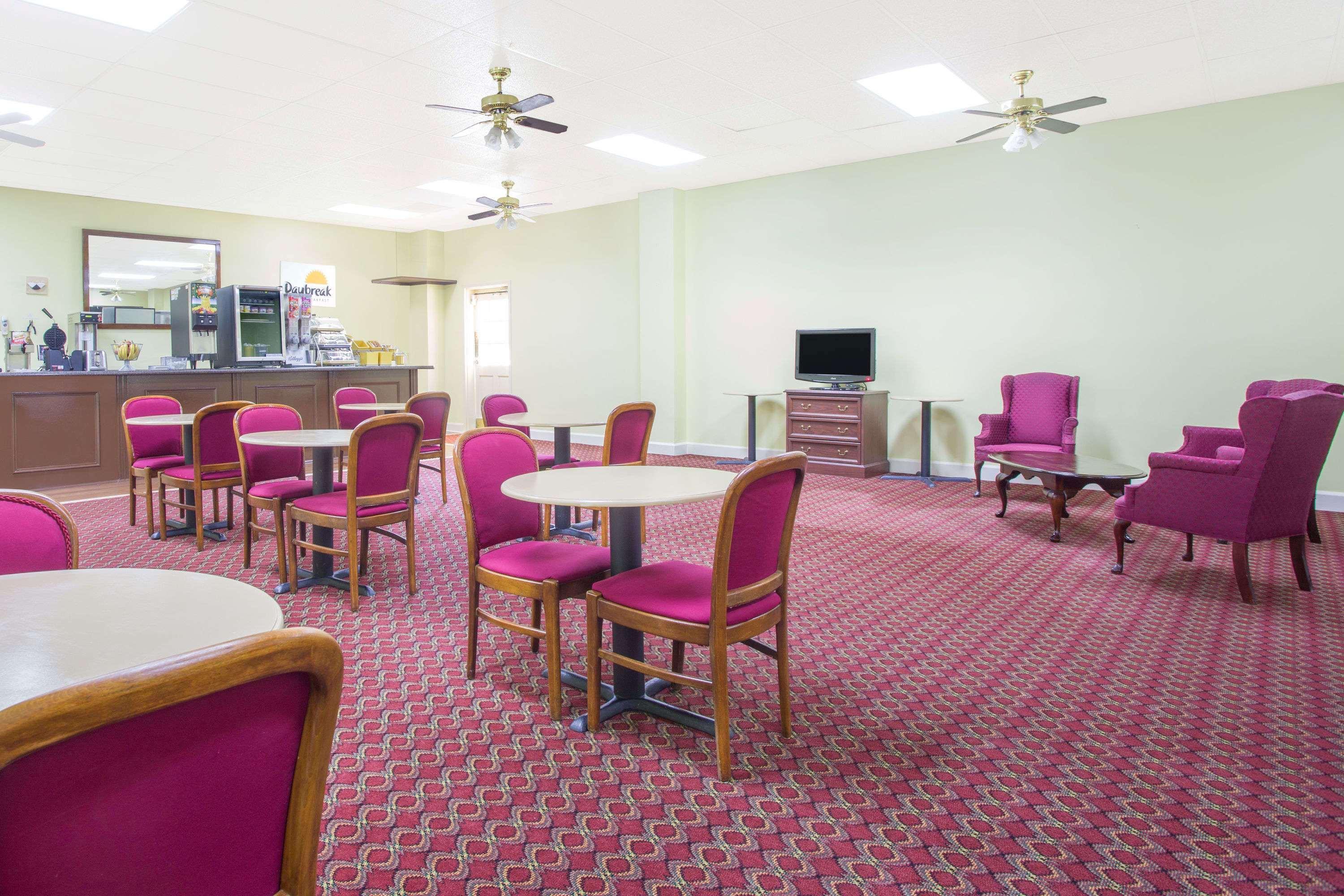 Days Inn Milledgeville Ngoại thất bức ảnh