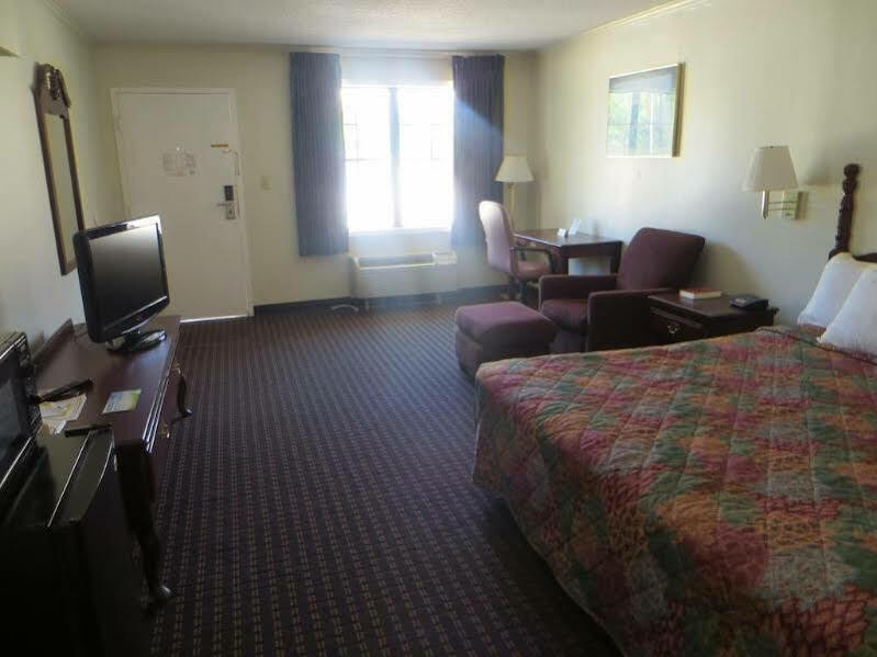 Days Inn Milledgeville Ngoại thất bức ảnh